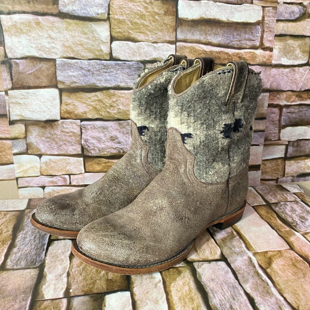 Stetson Womens Size 8.5 Boots Leather .